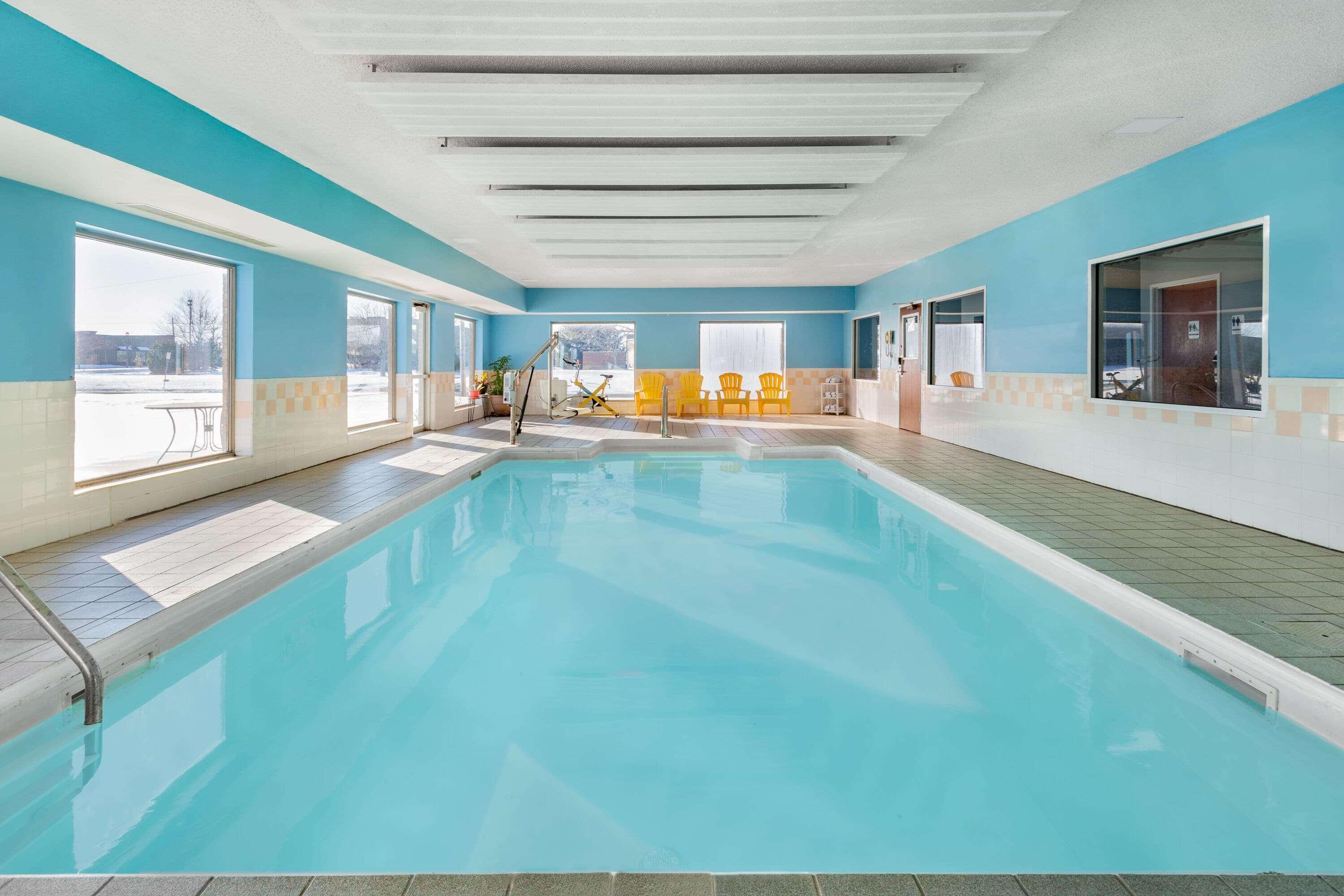 Super 8 by Wyndham Kokomo Eksteriør billede