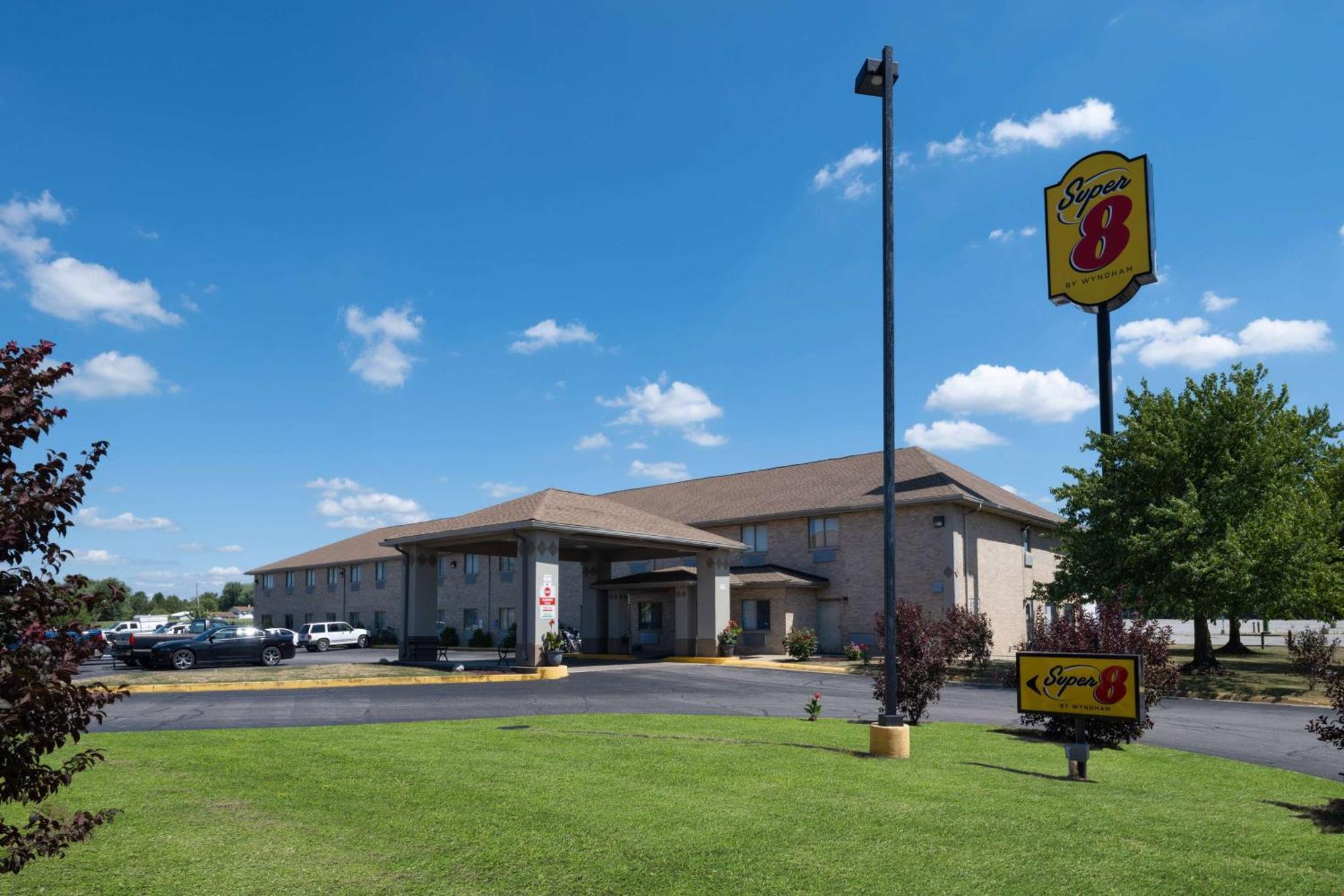 Super 8 by Wyndham Kokomo Eksteriør billede